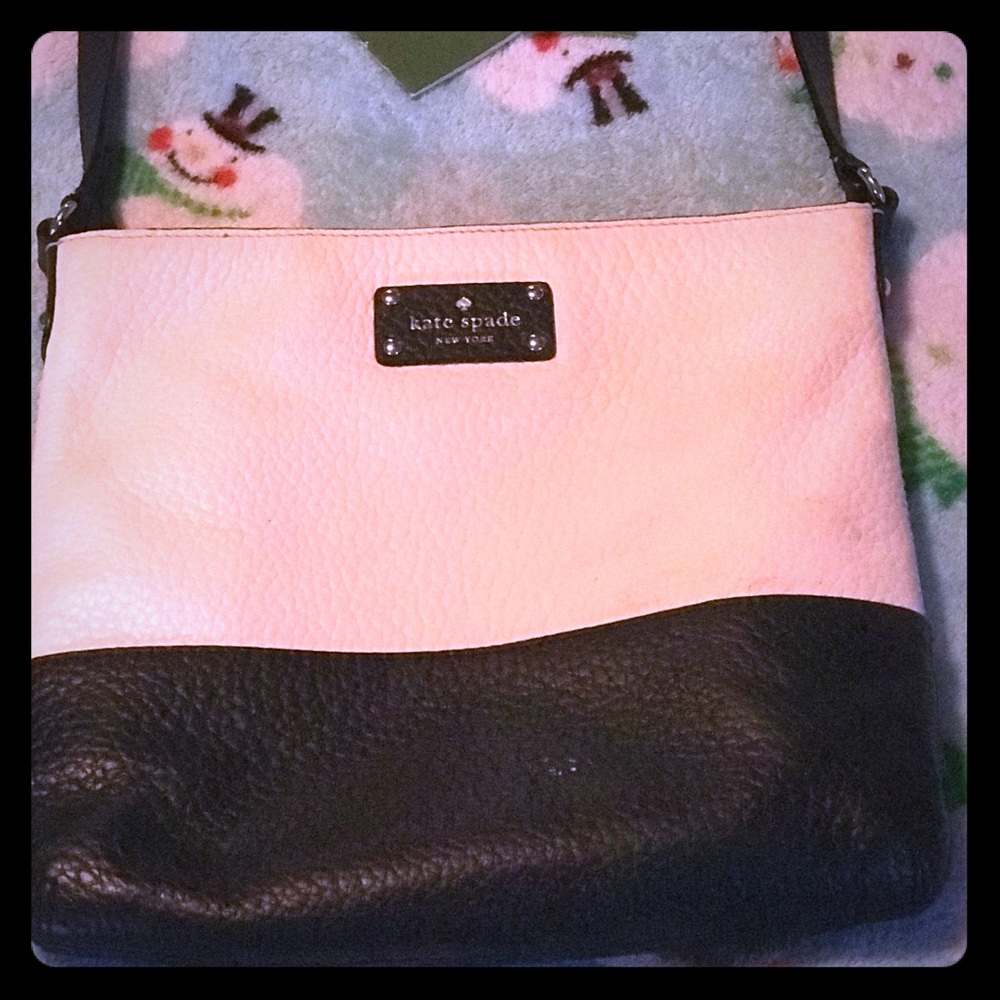 Kate Spade Pink & Black crossbody. GUC